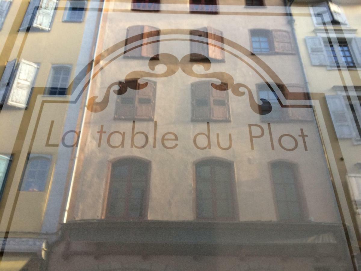 Les Apparts Du Plot Le Puy-en-Velay Luaran gambar